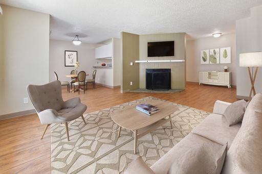 1818 S. 311th Pl, Apt #5 – photo 1