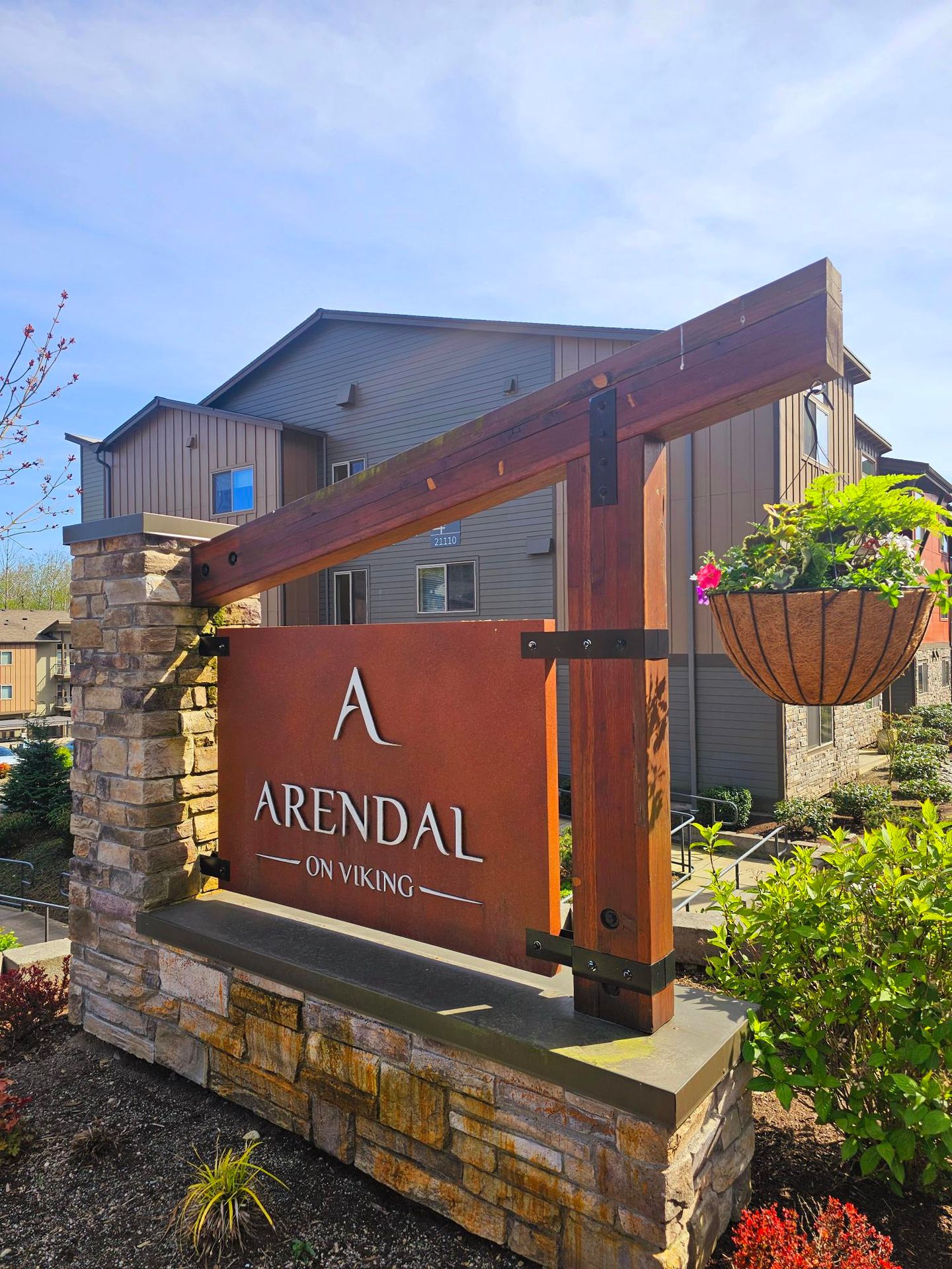 POULSBO Apartment: 21056 VIKING AVENUE NW