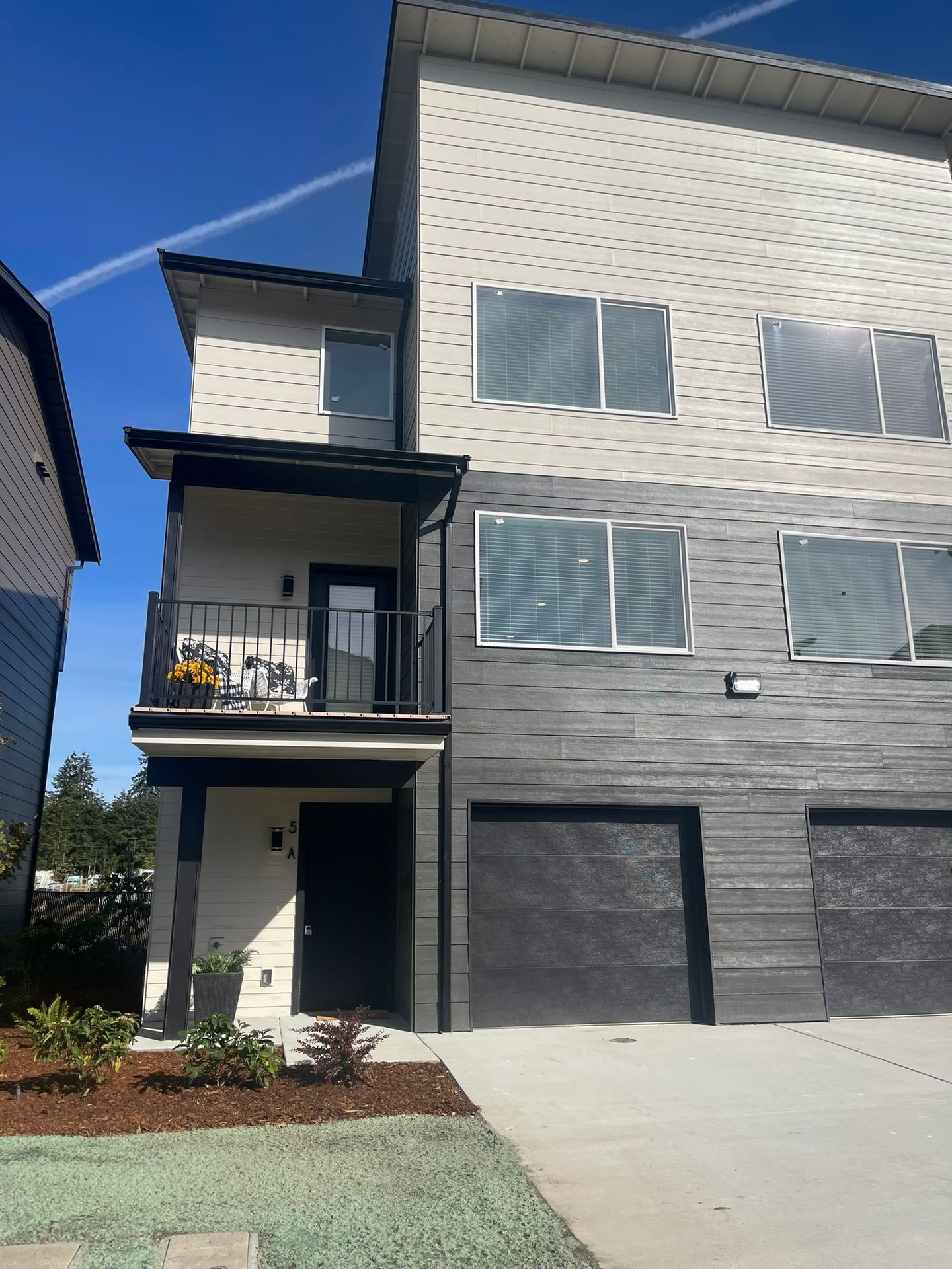 Puyallup Townhome: 14122 Canyon Rd E