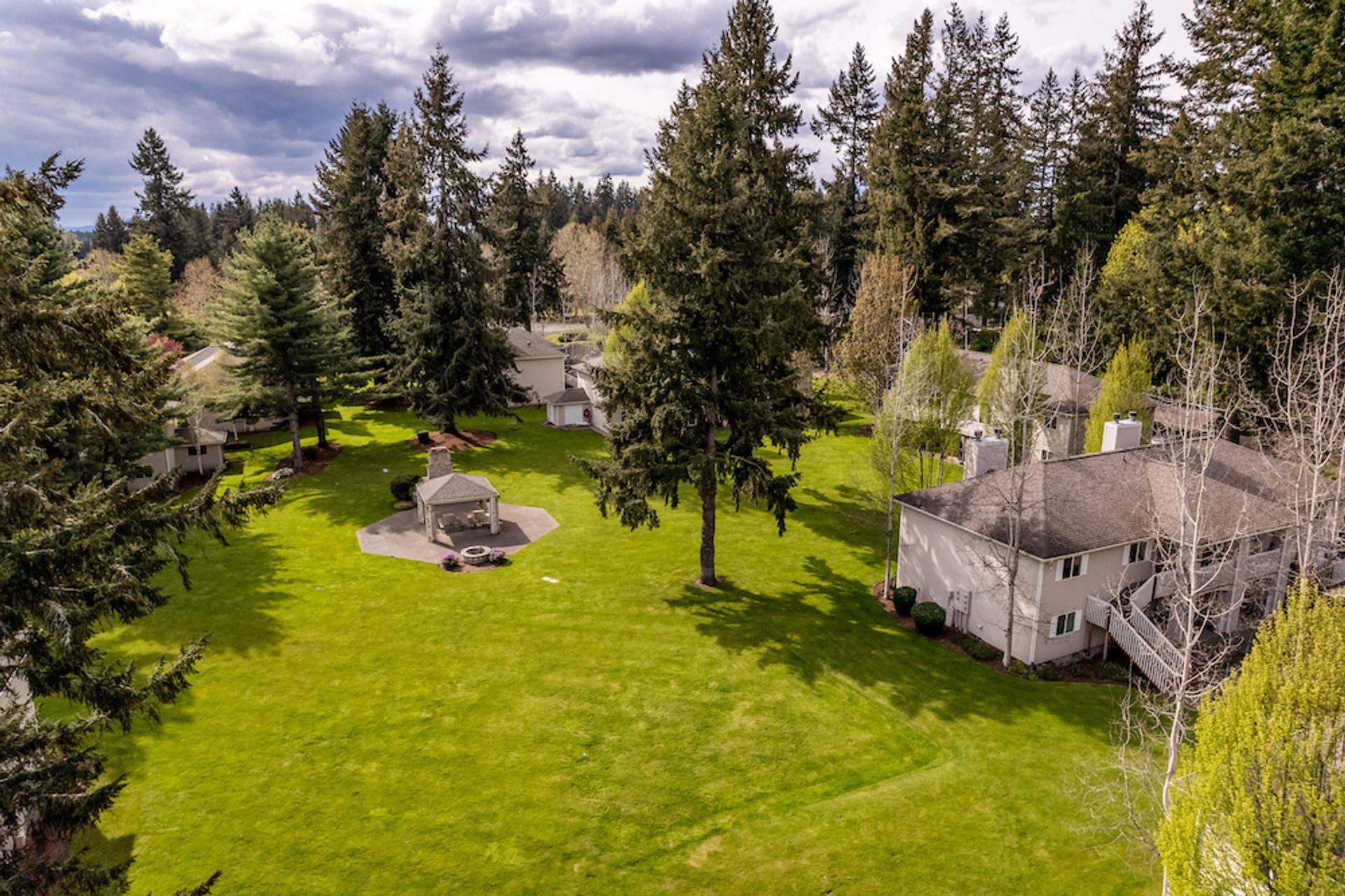 OLYMPIA Apartment: 4018 57th TRAIL SE