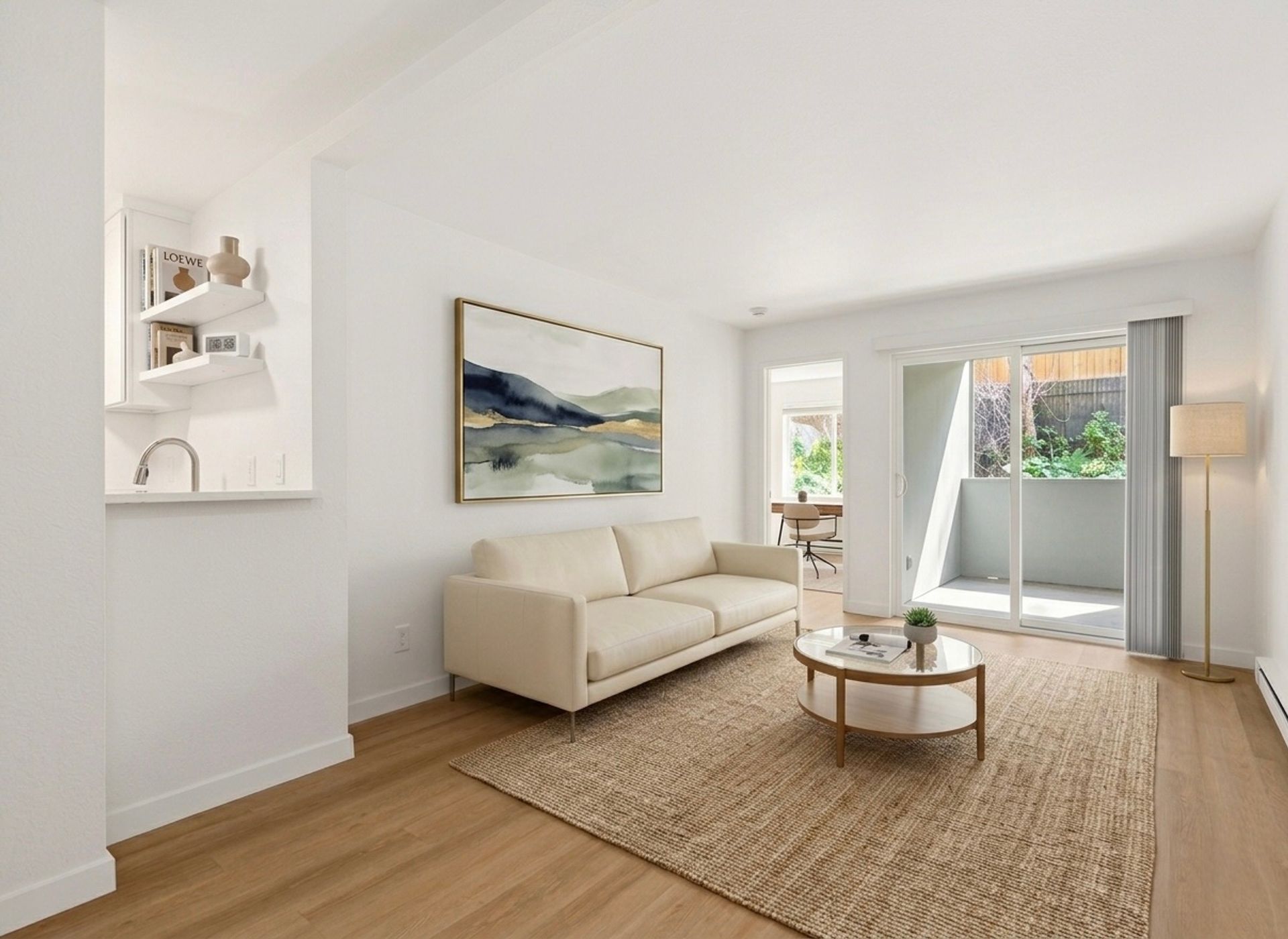 Seattle Apartment: 1718 Melrose Ave - 301