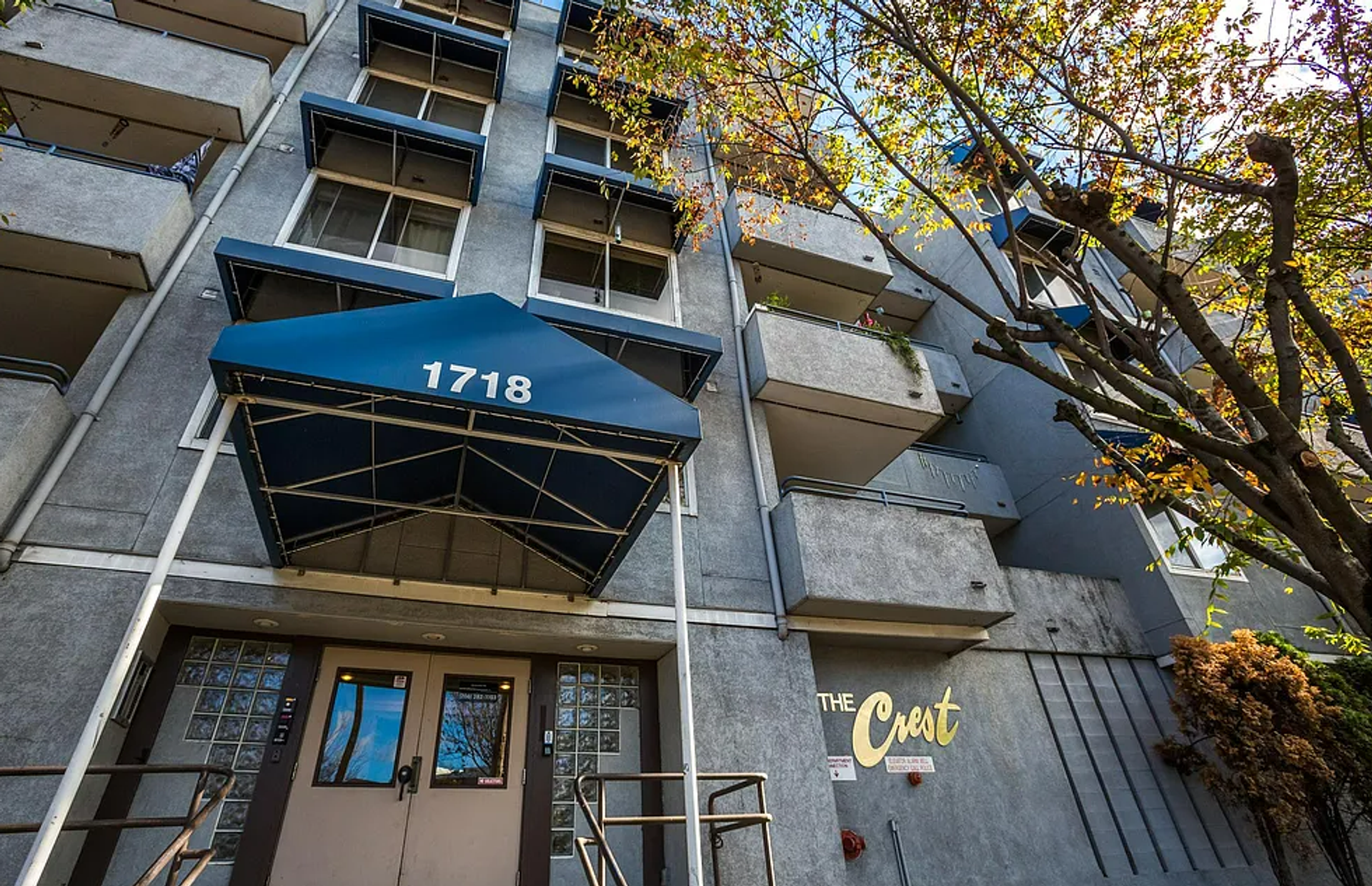 Seattle Apartment: 1718 Melrose Ave - 212