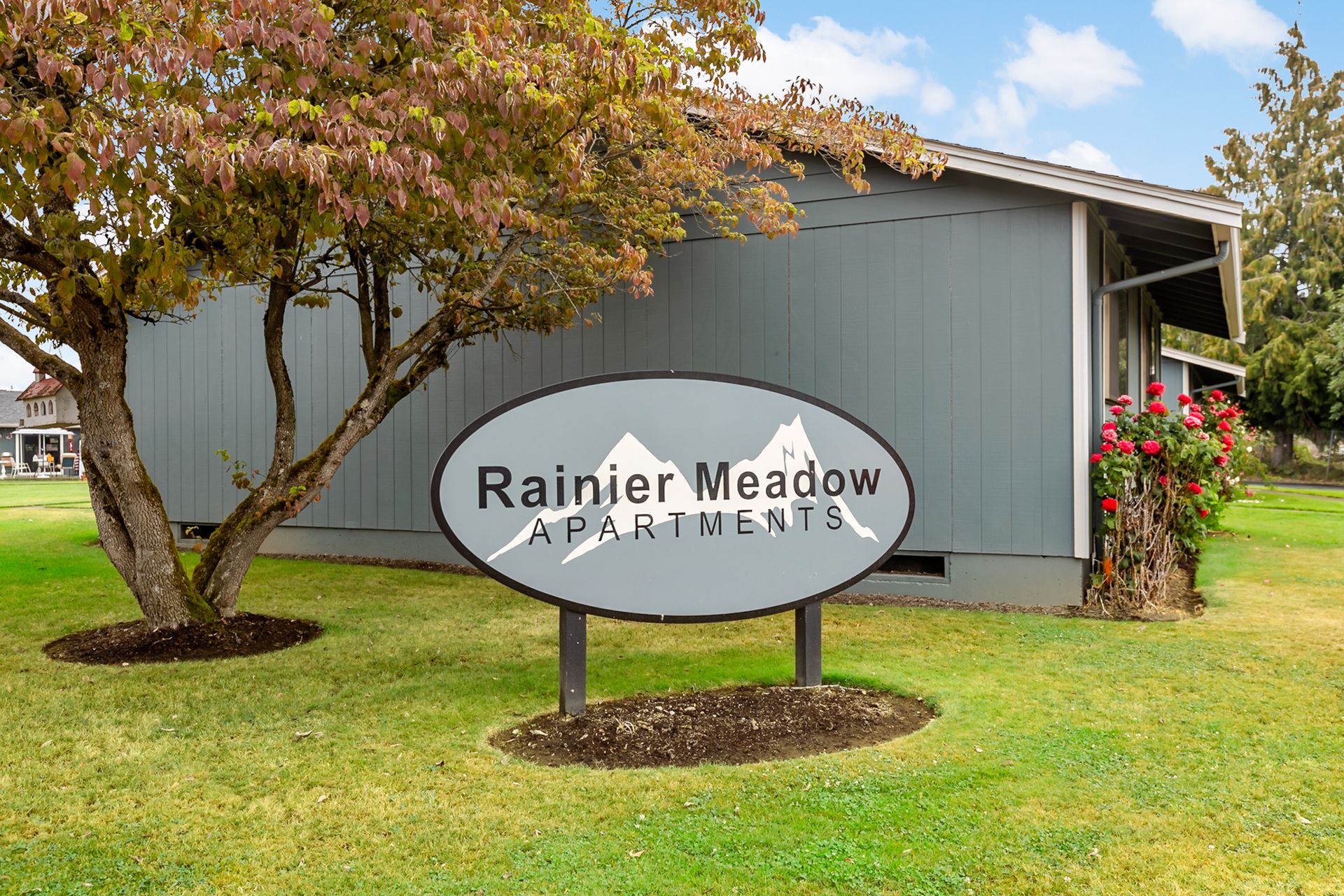 SUMNER Apartment: 15881 64TH ST E