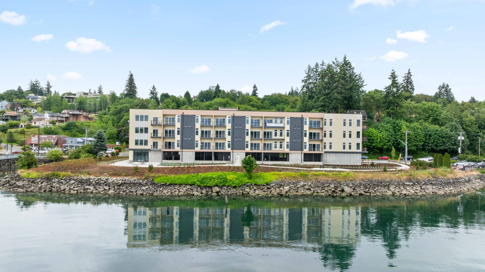 Port Orchard Apartment: 429 Bay Street