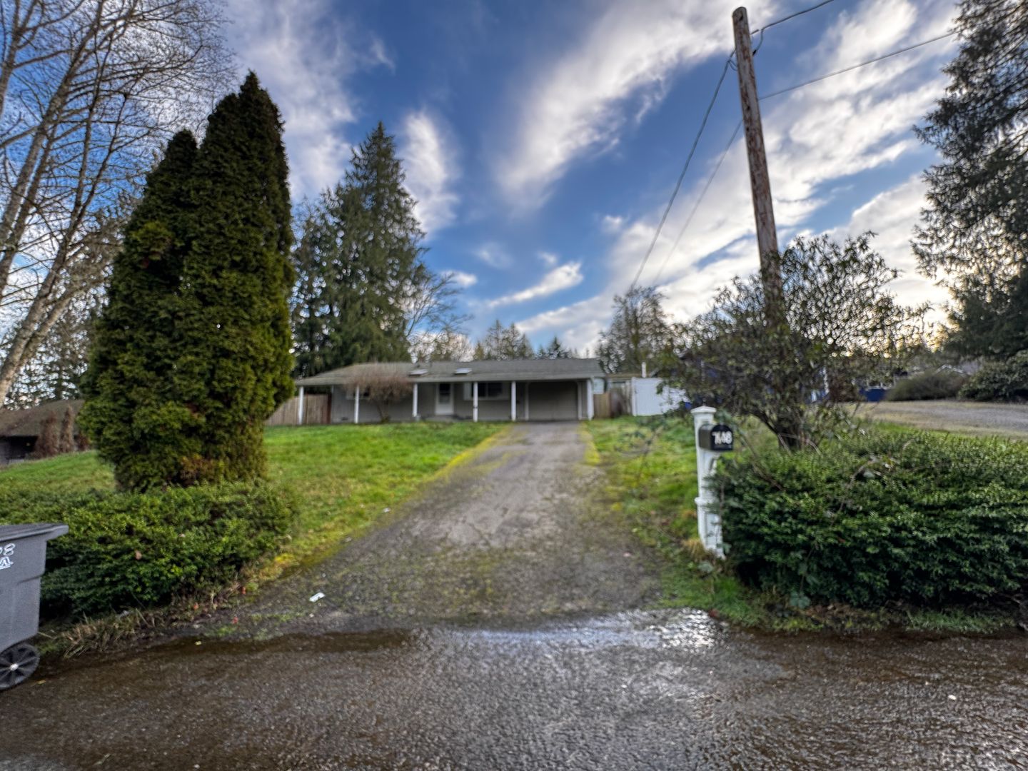 Port Orchard House: 7608 E Montana Street
