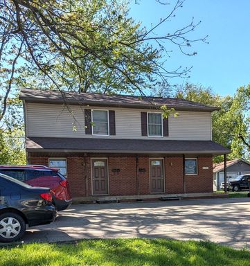 Madison Street Townhome - 2 Bedroom with Bonus Room – photo 1
