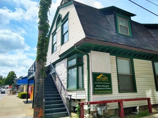 107 N DUNN - AVAILABLE AUGUST 2026 – photo 1