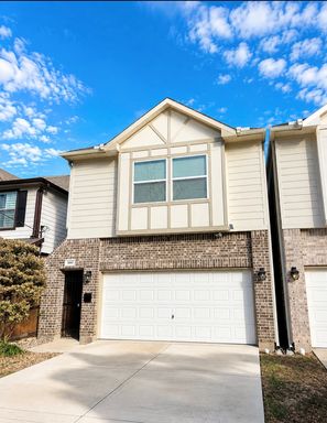 Stunning 3/2.5/2 Craftsman home in highly desirable and sought after Heights Location! – photo 1