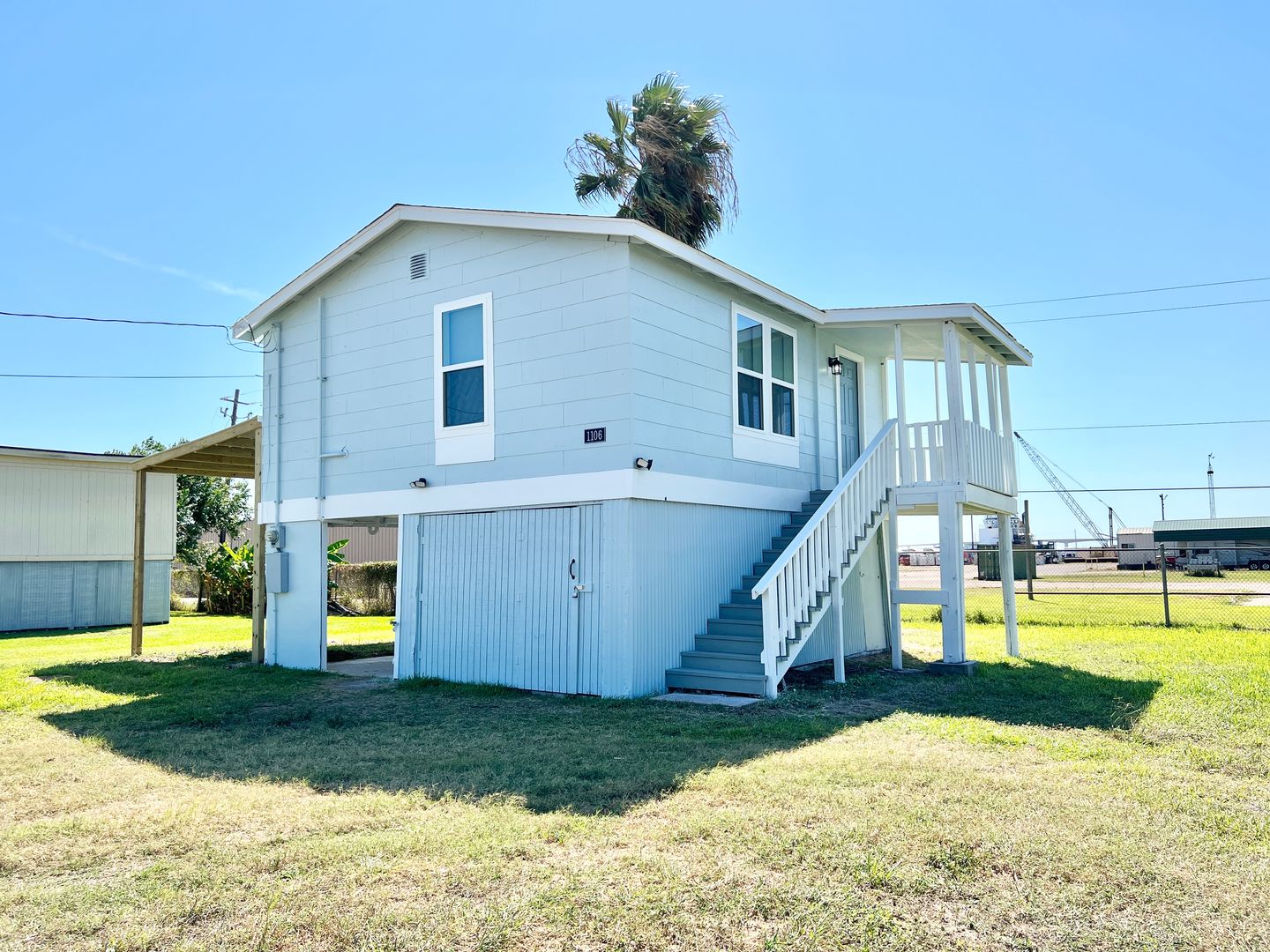 Freeport House: 1106 Gulfview St.