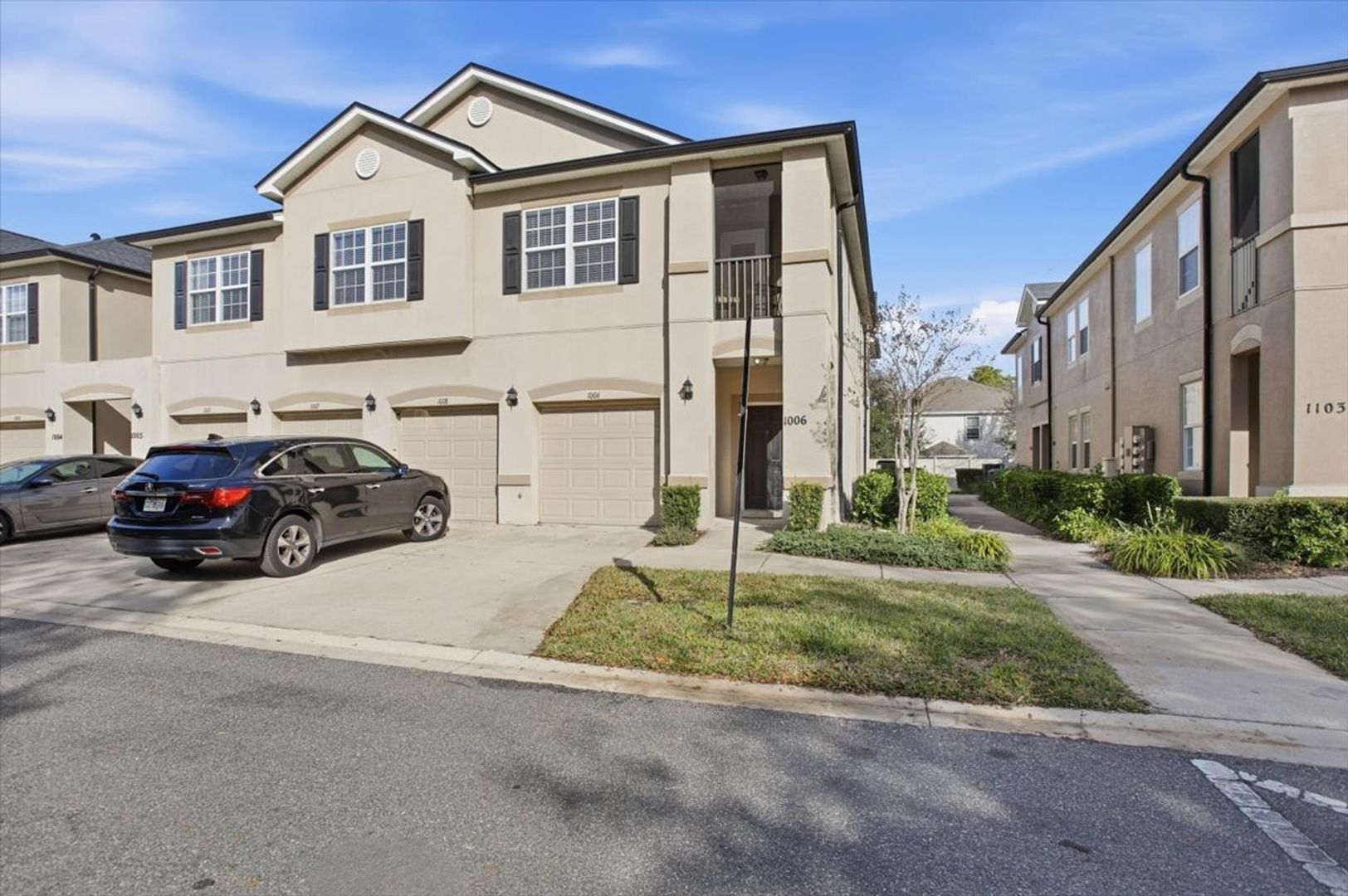 Jacksonville House: 12301 Kernan Forest Blvd, Unit 1006