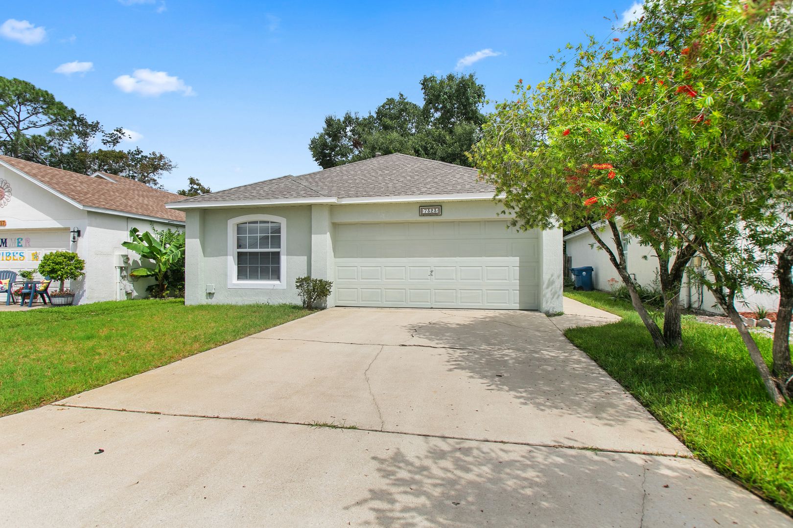 JACKSONVILLE House: 7323 LAWN TENNIS LN