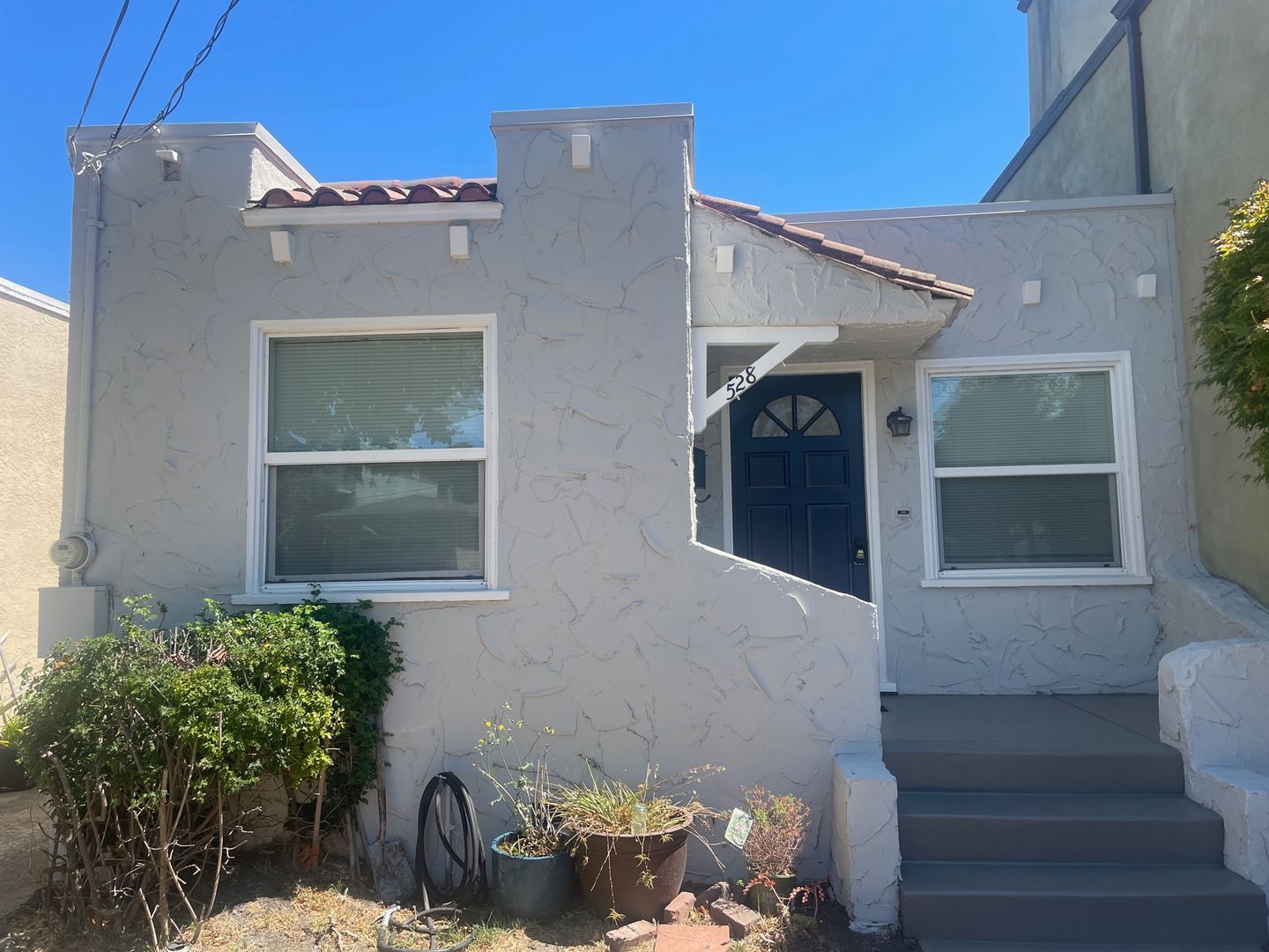 San Bruno House: 528 Poplar Avenue