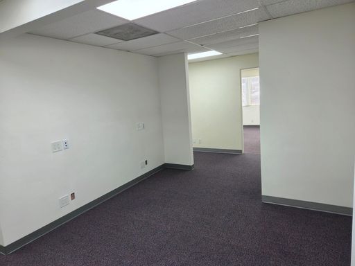 363 El Camino Real #200