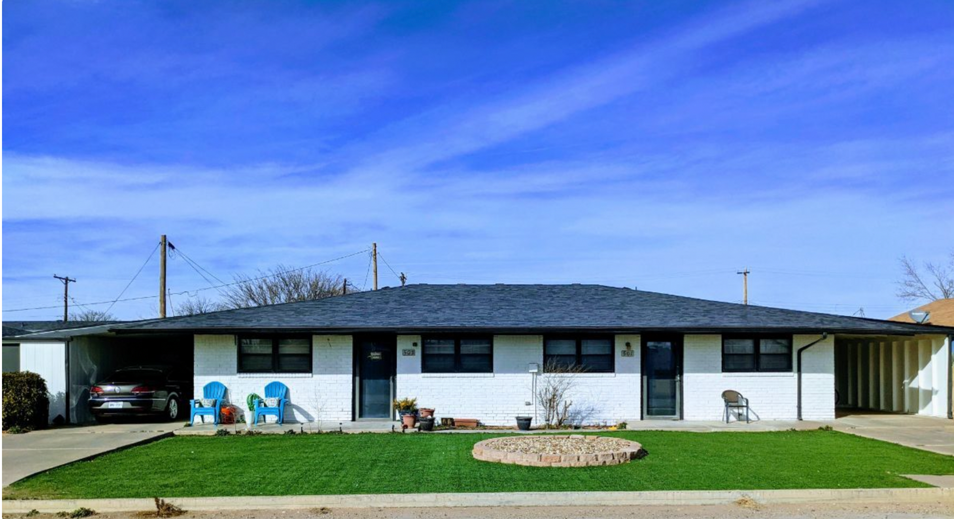 Idalou Apartment: 500 W 4th St