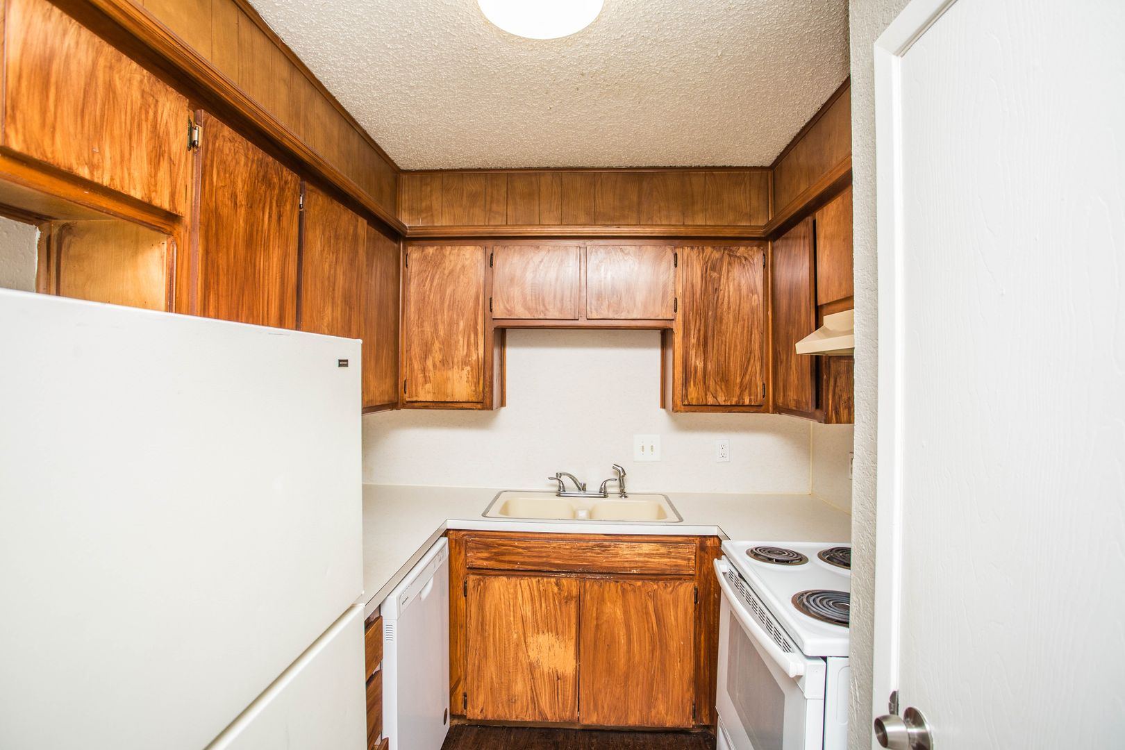 Farrar Apartment South 2 of 8