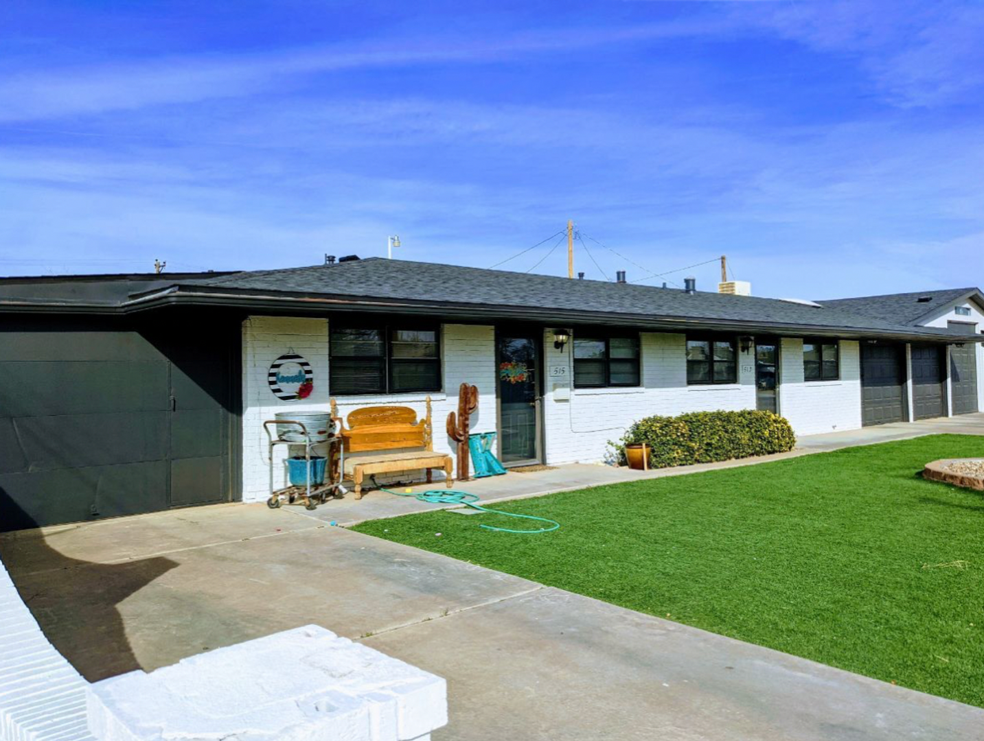 Idalou Apartment: 500 W 4th St