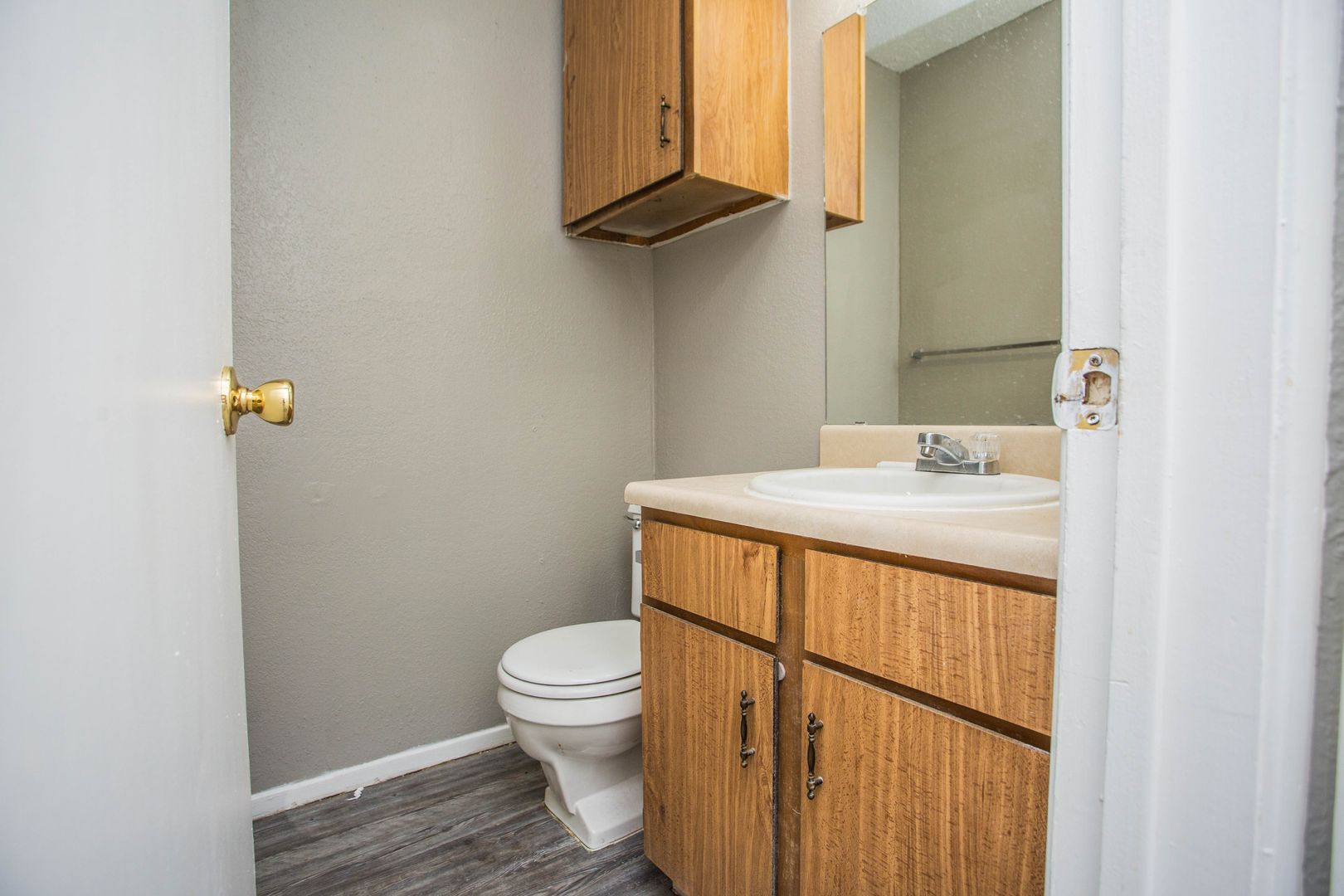 Farrar Apartments West. 5 of 6