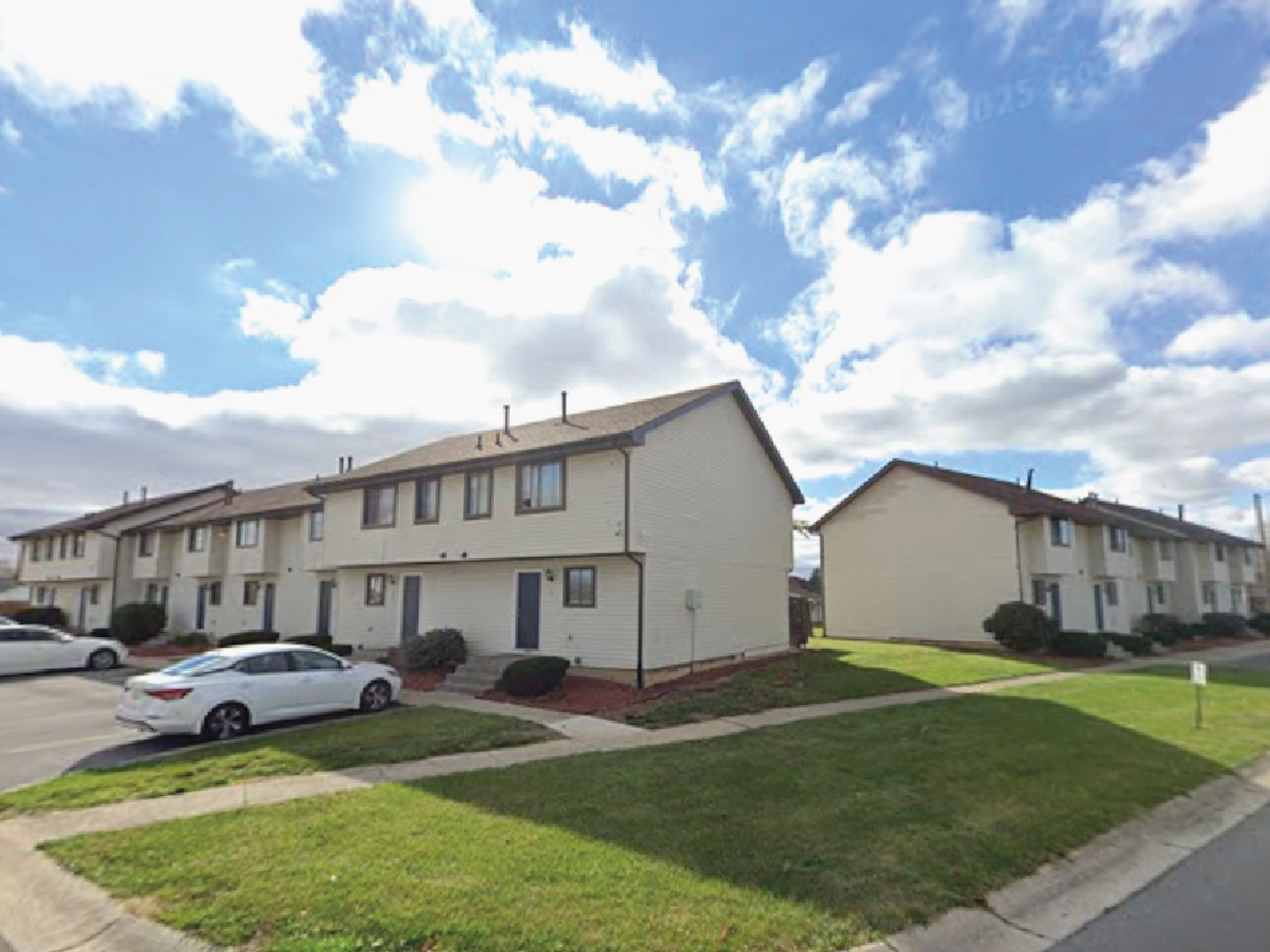 Lima Apartment: 2300 Kimberly Drive