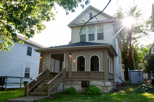 ** AVAILABLE 2027-2028** – photo 1