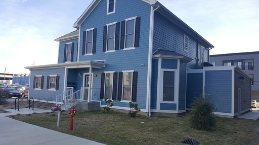 Bloomington Apartment: 335 S. College Ave.