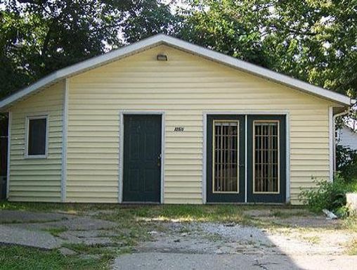 ** AVAILABLE 2027-2028** – photo 1