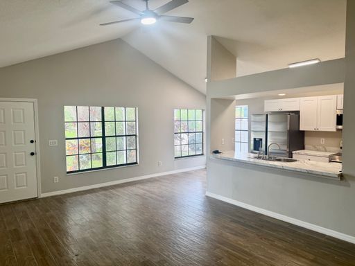 Completely Renovated 3/2 Located in Quiet Palm Harbor Community – photo 1