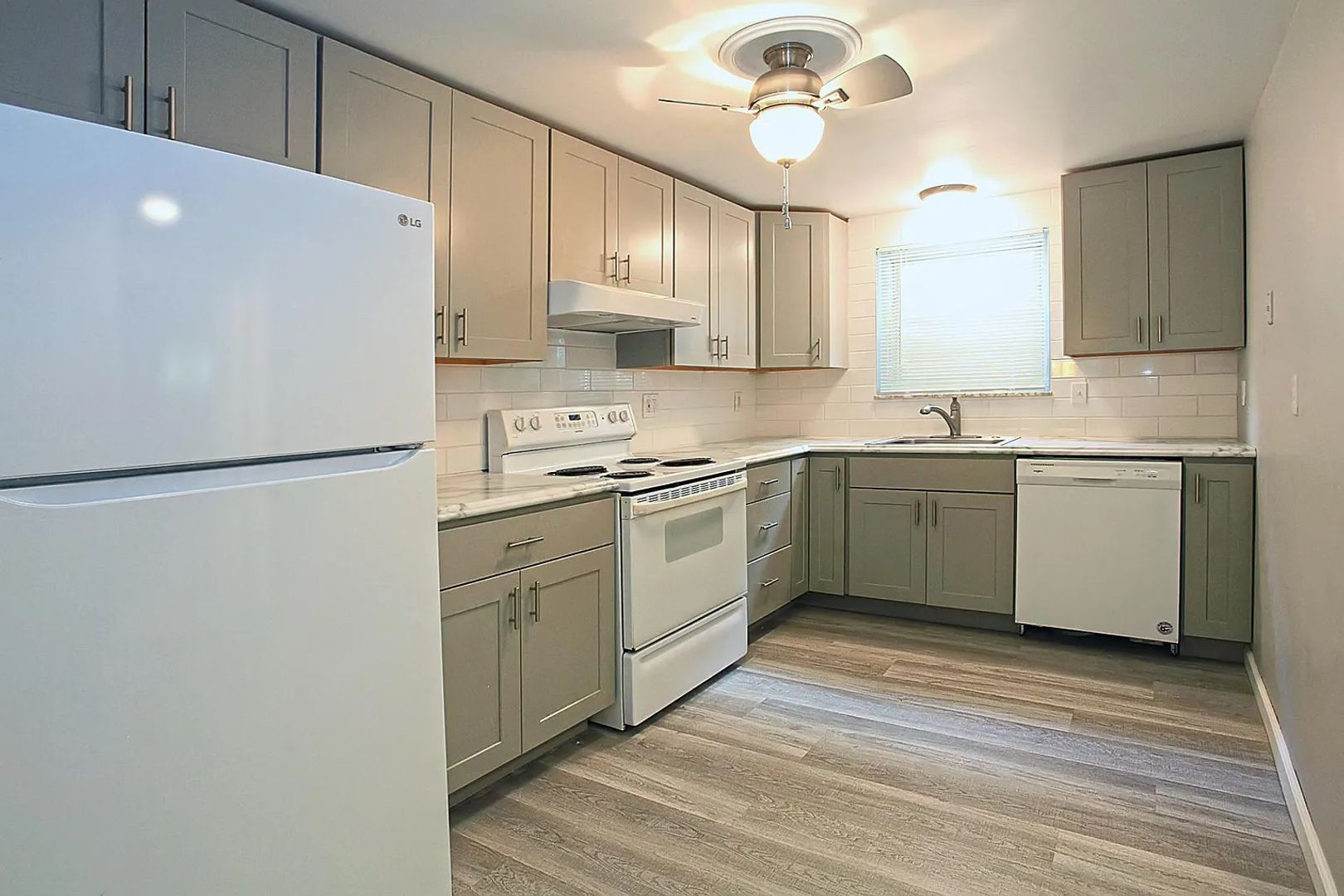 Pittsburgh Apartment: 251-253 Dakota Ave.