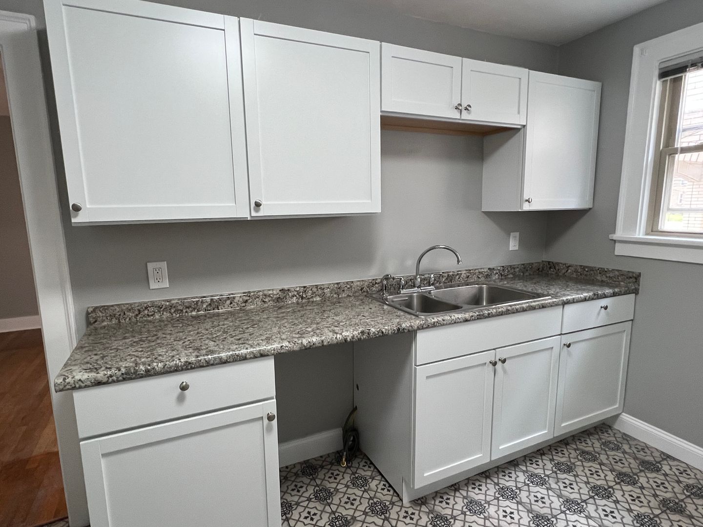 Pittsburgh Apartment: 1011 California Ave.