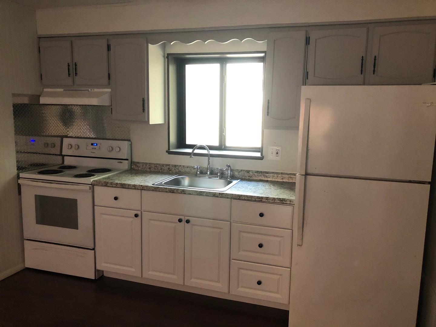 Etna Apartment: 90 Vilsack Street