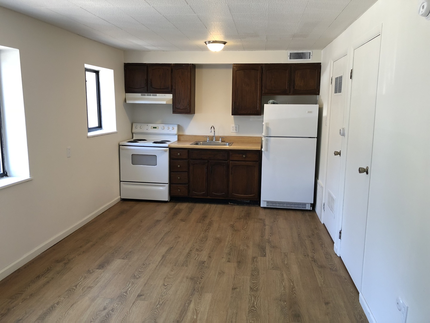 Etna Apartment: 90 Vilsack Street