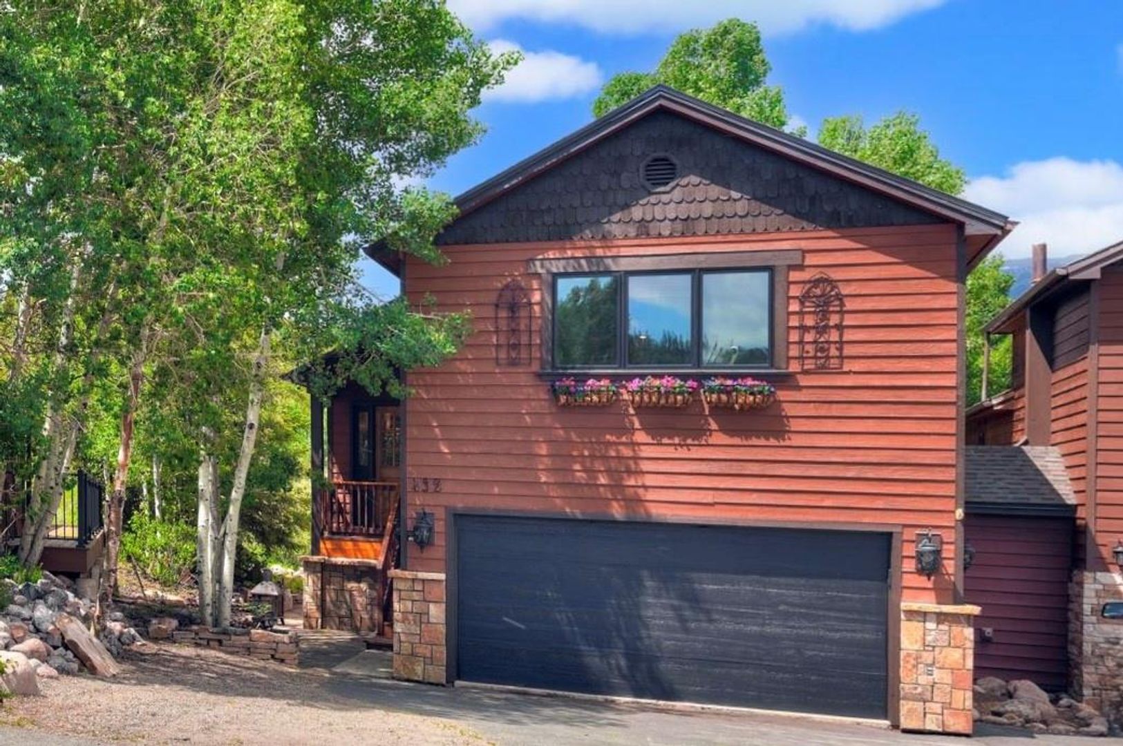 Silverthorne House: 432 Bighorn Circle