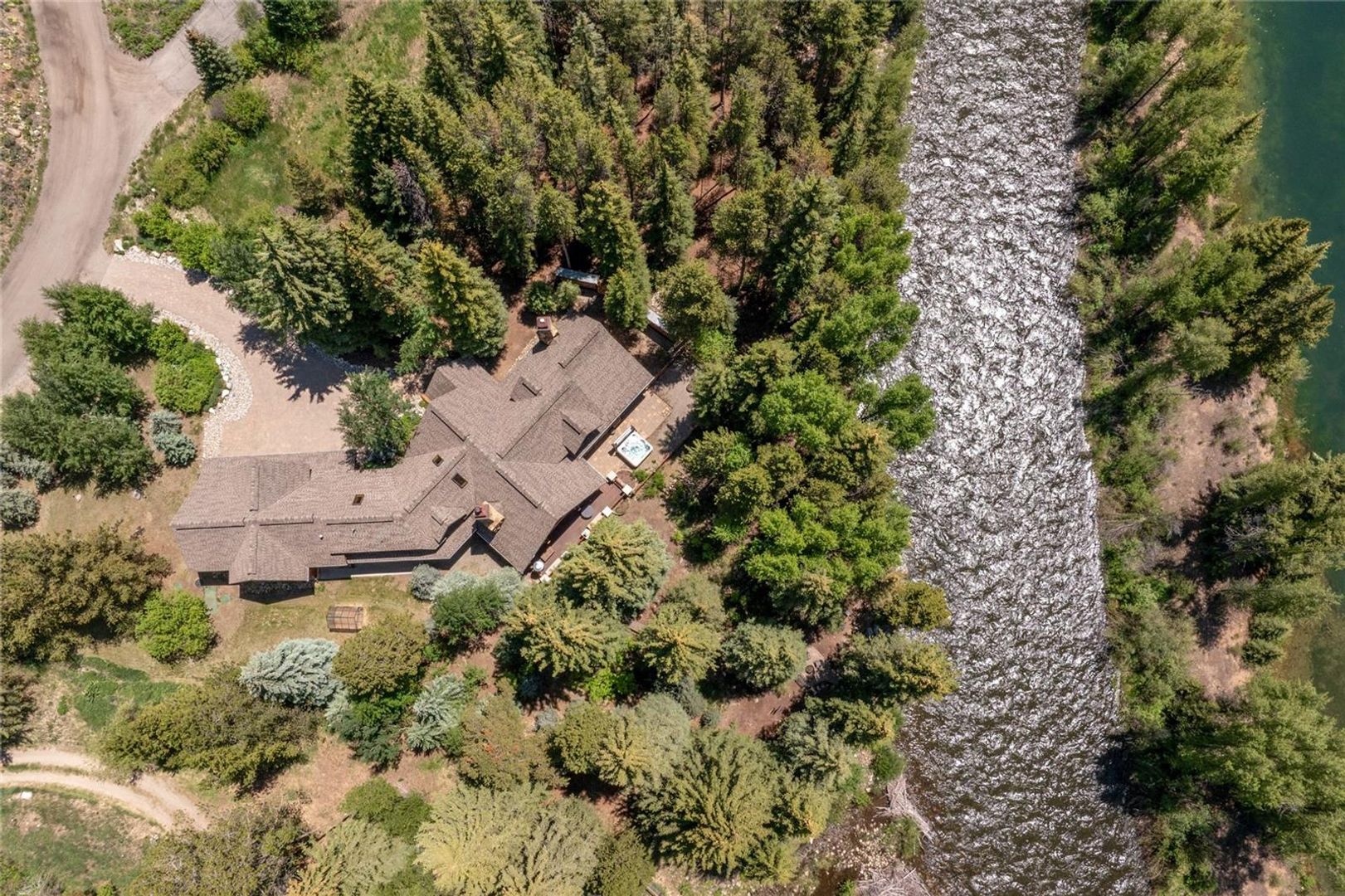 Silverthorne House: 486 Sage Creek Canyon