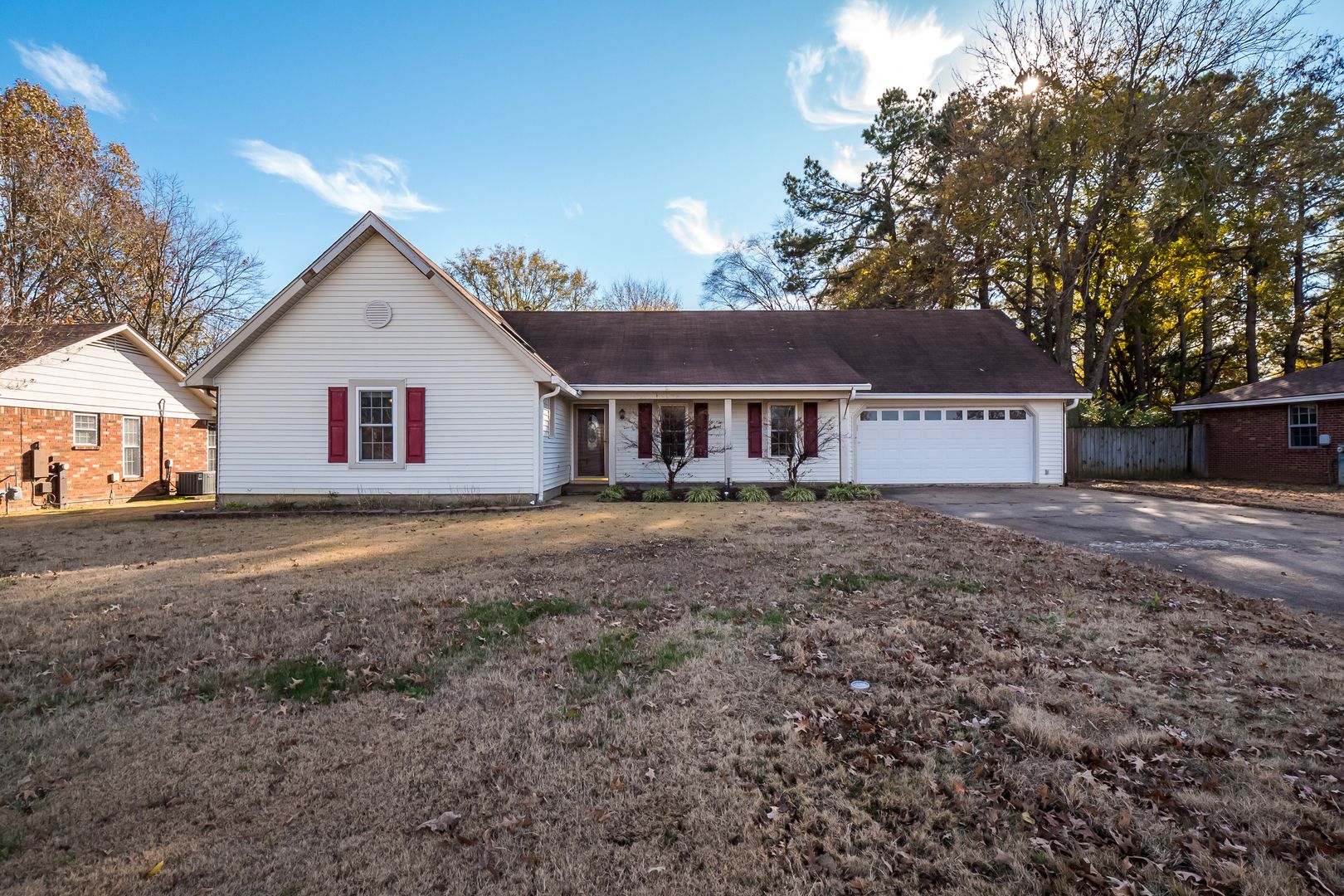Collierville House: 509 Shelton Rd