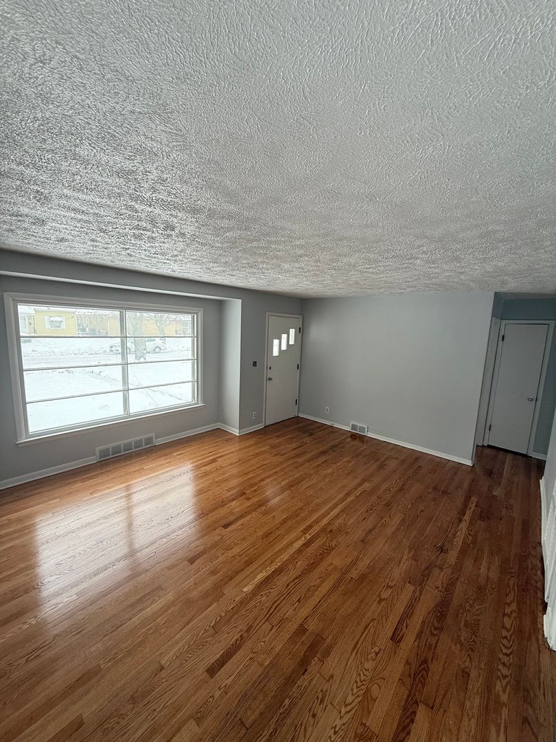 Rockford House: 2520 Ellen Ave