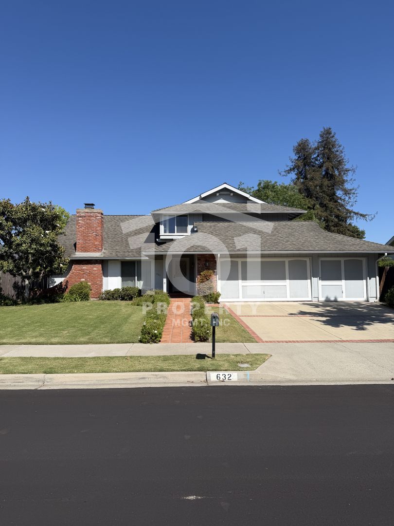 Goleta House: 632 Wakefield Rd