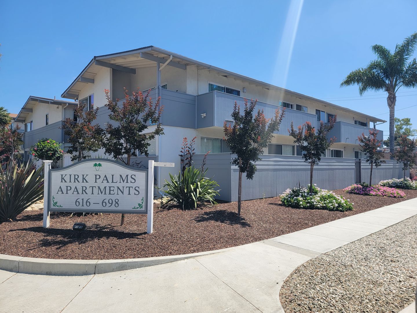 VENTURA Apartment: Kirk Ave