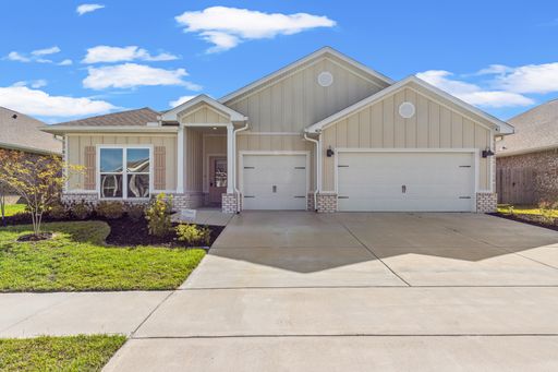 Panama City Titus Park 3-Car Garage House – photo 1