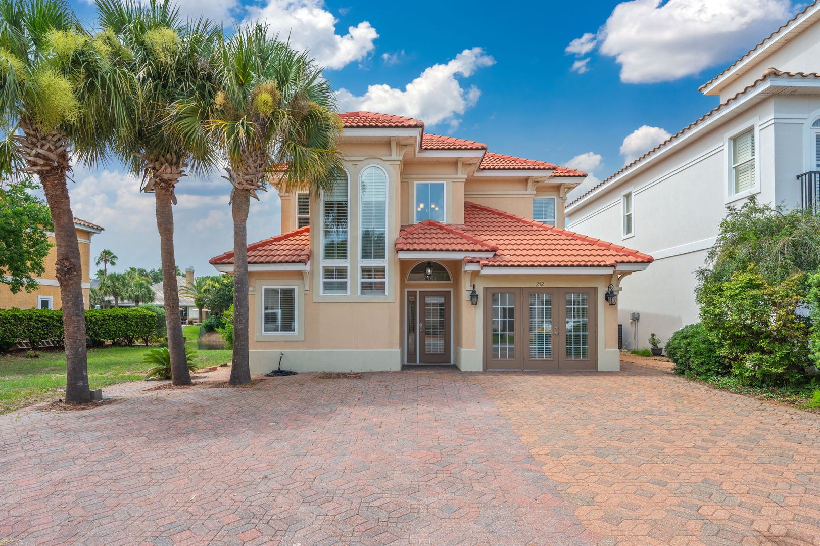 Destin House: 272 Calusa Blvd