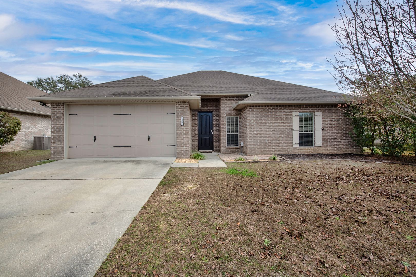 Crestview House: 4596 Hermosa Road