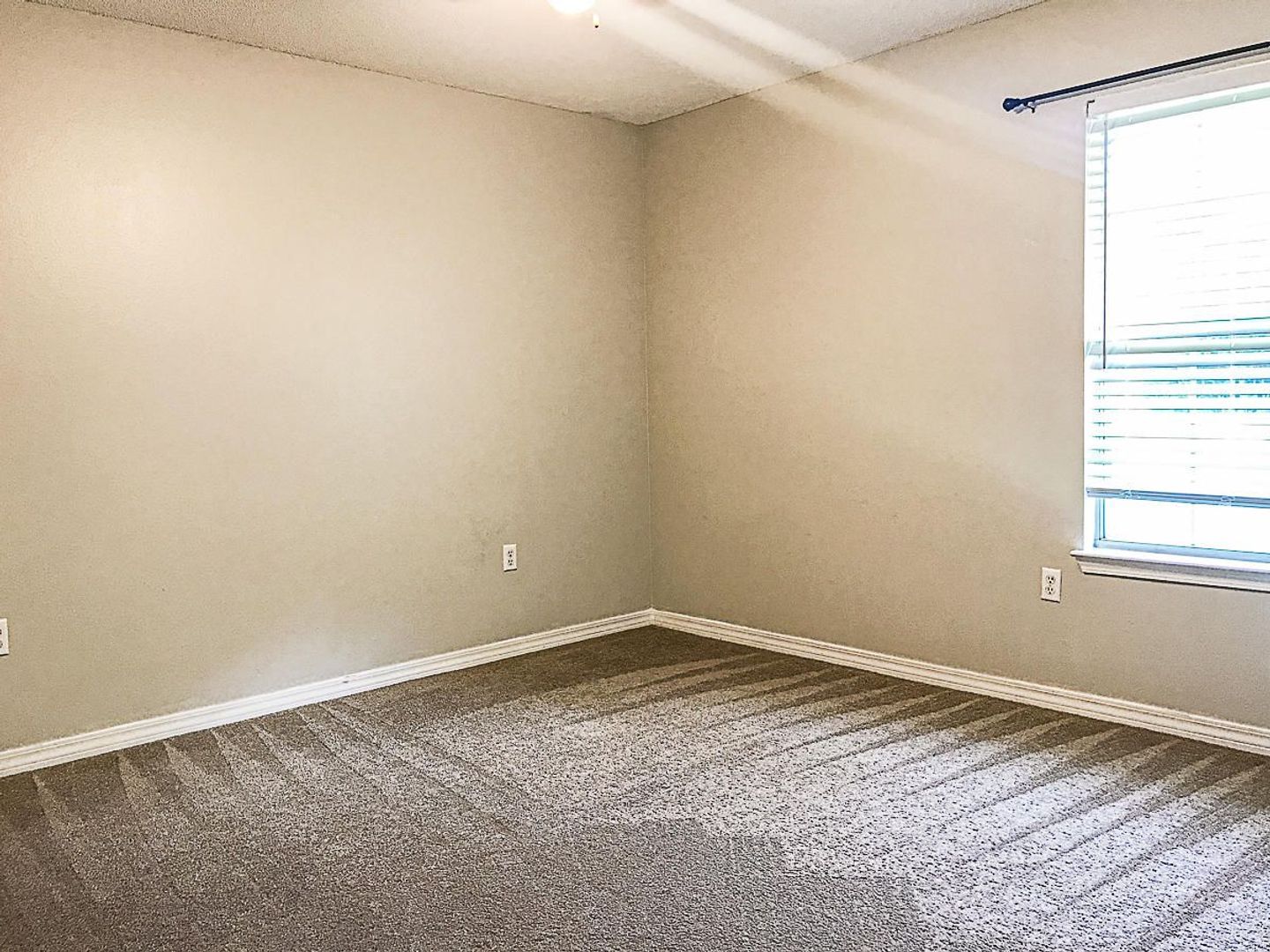 Crestview House: 2209 Titanium Drive