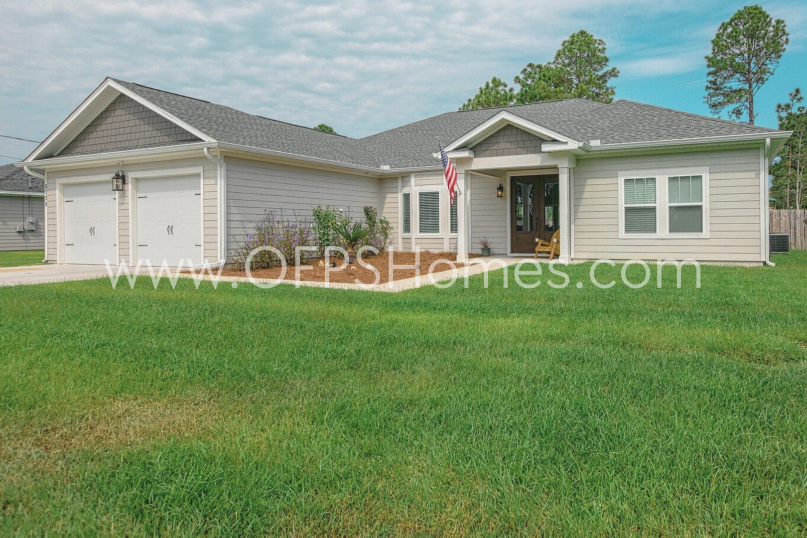 Navarre House: 8738 El Paseo St