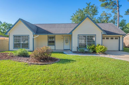 3bedroom Home in Fort Walton Beach – photo 1