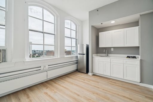 Studio Rental – 1228 Spruce Street - 211 , philadelphia, PA 19107