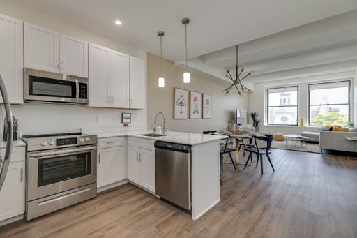 2 Bedroom Rental – 150 S Independence Mall W., Unit 505, Philadelphia, PA 19106
