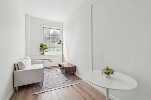Affordable City-View 1 Bedroom – photo 1