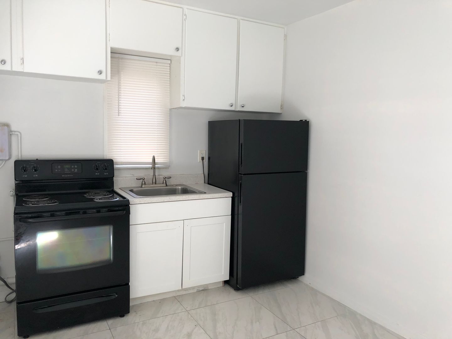 Pompano Beach Apartment: 212 NW 11th St.