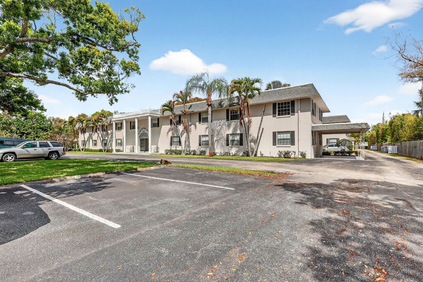 Vero Beach Apartment: 686 17th St