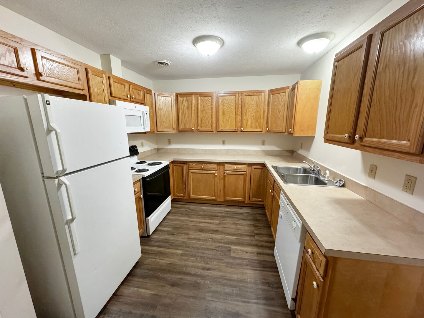 Mill Hall Apartment: 253-257 Main Street