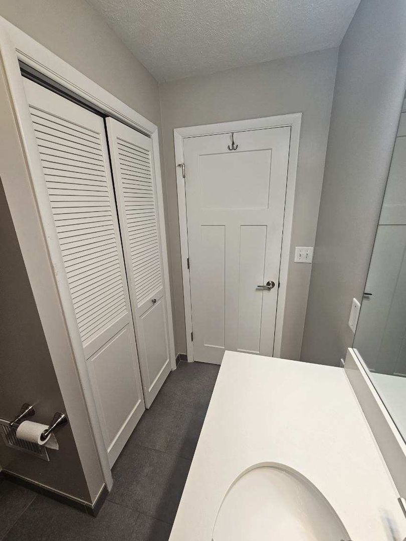 4336 Polk Street 11 of 22