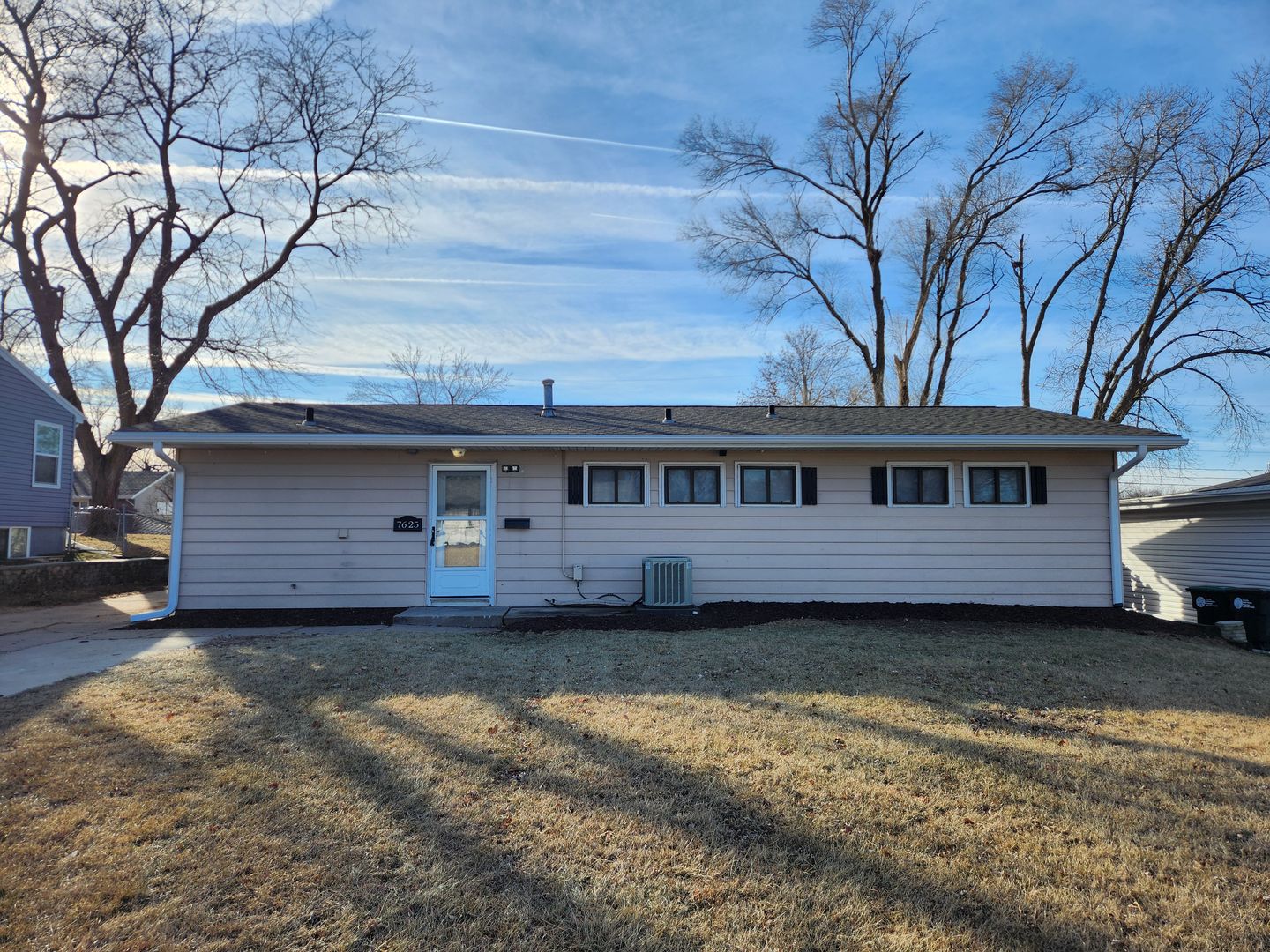 Omaha House: 7625 Lafayette Ave